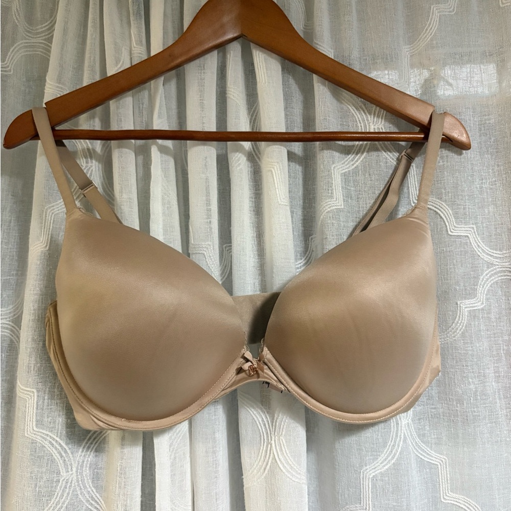 Victoria Secret Sexy Push Up Bra size 38DD Nude Beige women’s Bra